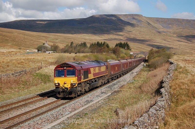 22.6.10 66184 6E91 New Cumnock - Drax, Ais Gill Summit - Ais Gill - Summit
