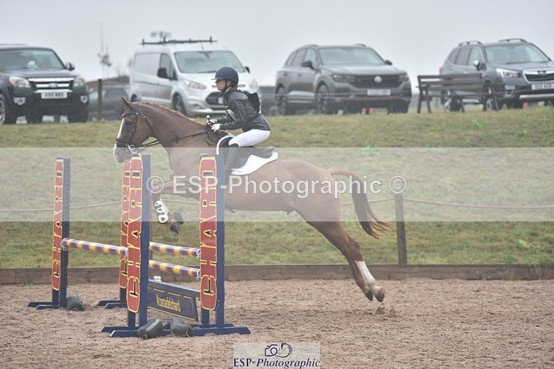 250830-142214-03580 - F-268-Harriet.Tilling