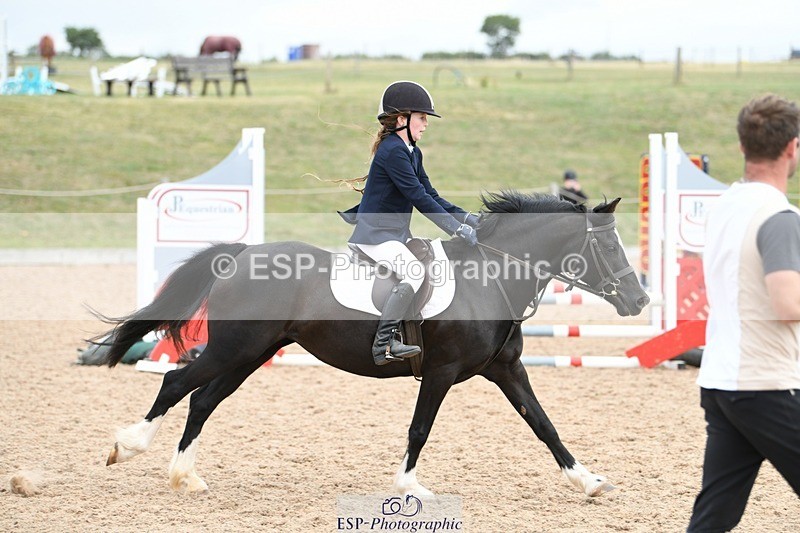 250807-125400-00912 - 60cm Round 2