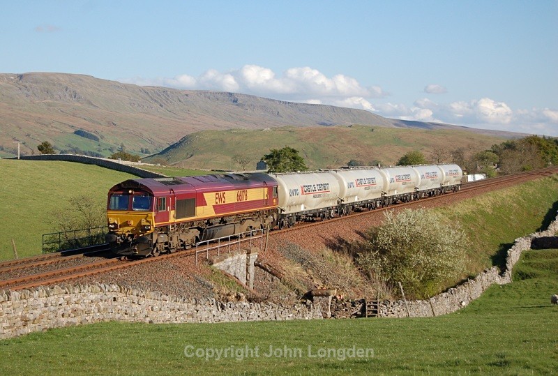 12.5.10 66178 6S00 Clitheroe - Mossend, Bull Gill - Bull Gill