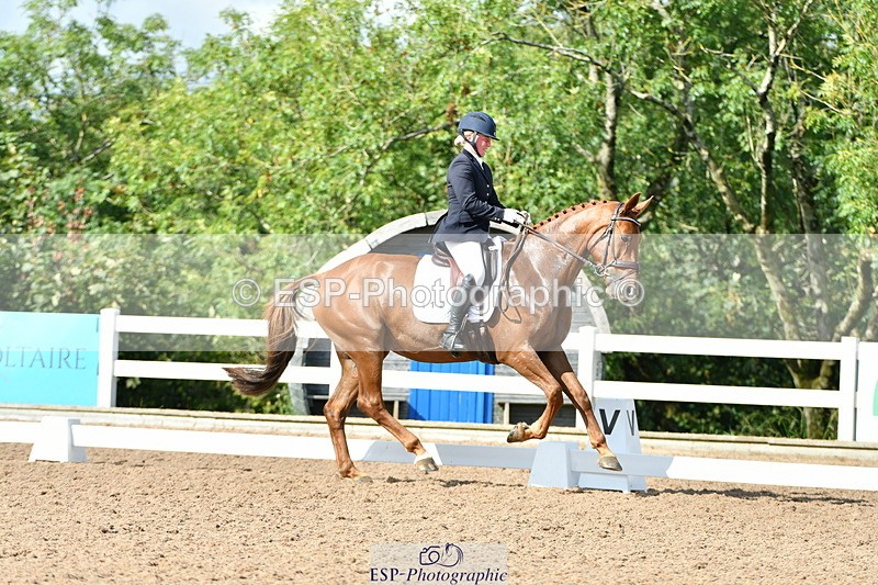 230912A-144940-01401 - Cls 11 Medium 73