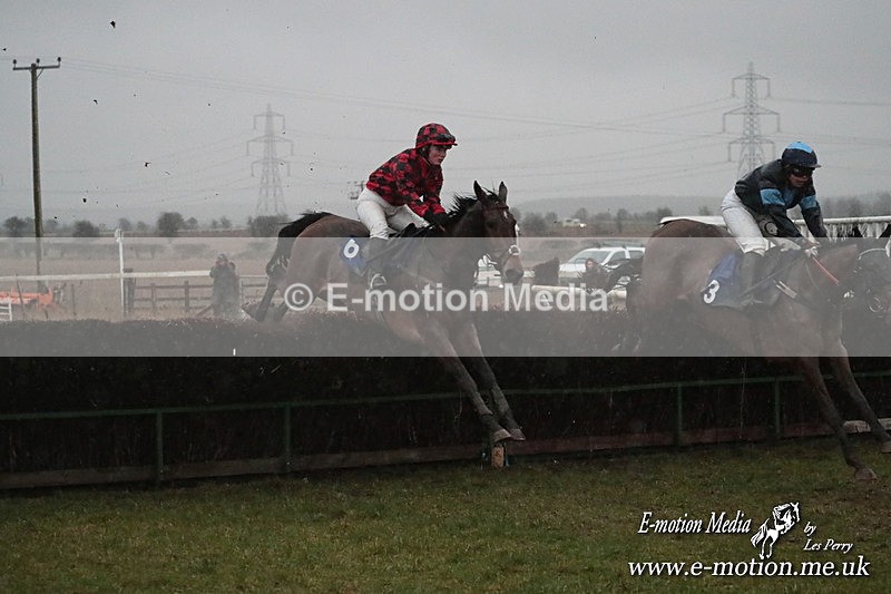 PtP 260125 1238 - Cocklebarrow Point-to-Point racing with the Heythrop Hunt 26/01/25