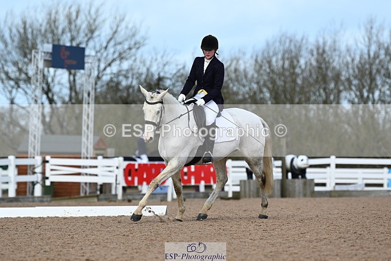 240323A-120122-02747 - DR Novice 34