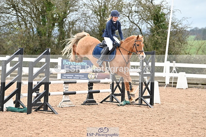 240309A-135112-01166 - Cls 9 Pony Foxhunter and 1.10m Open
