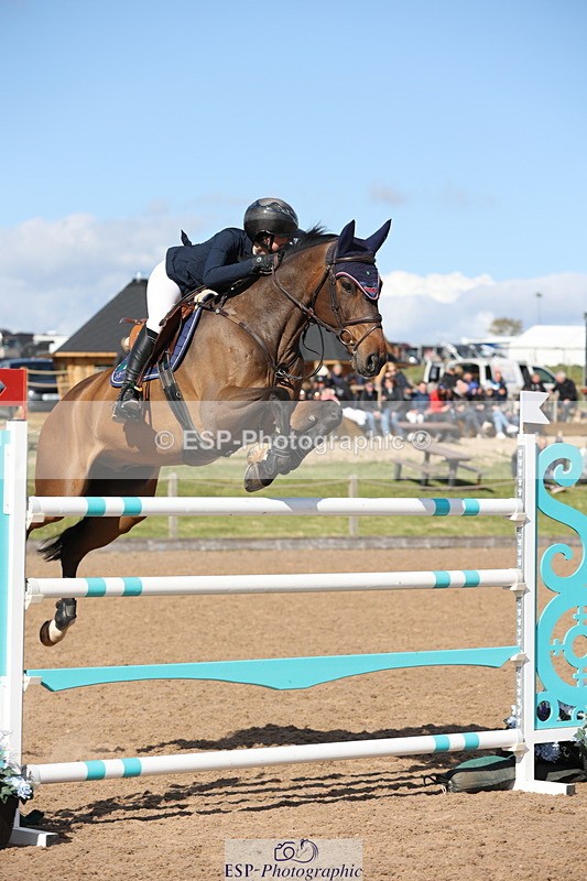 240419A-162646-09374 - Cls 10, 2 Star Big Tour 145cm  15.45 to 16.35 break