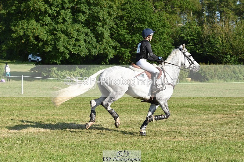 230527-180600-14303 - 170-MIND_OVER_MATTER-Lea_Boulesteix-XC