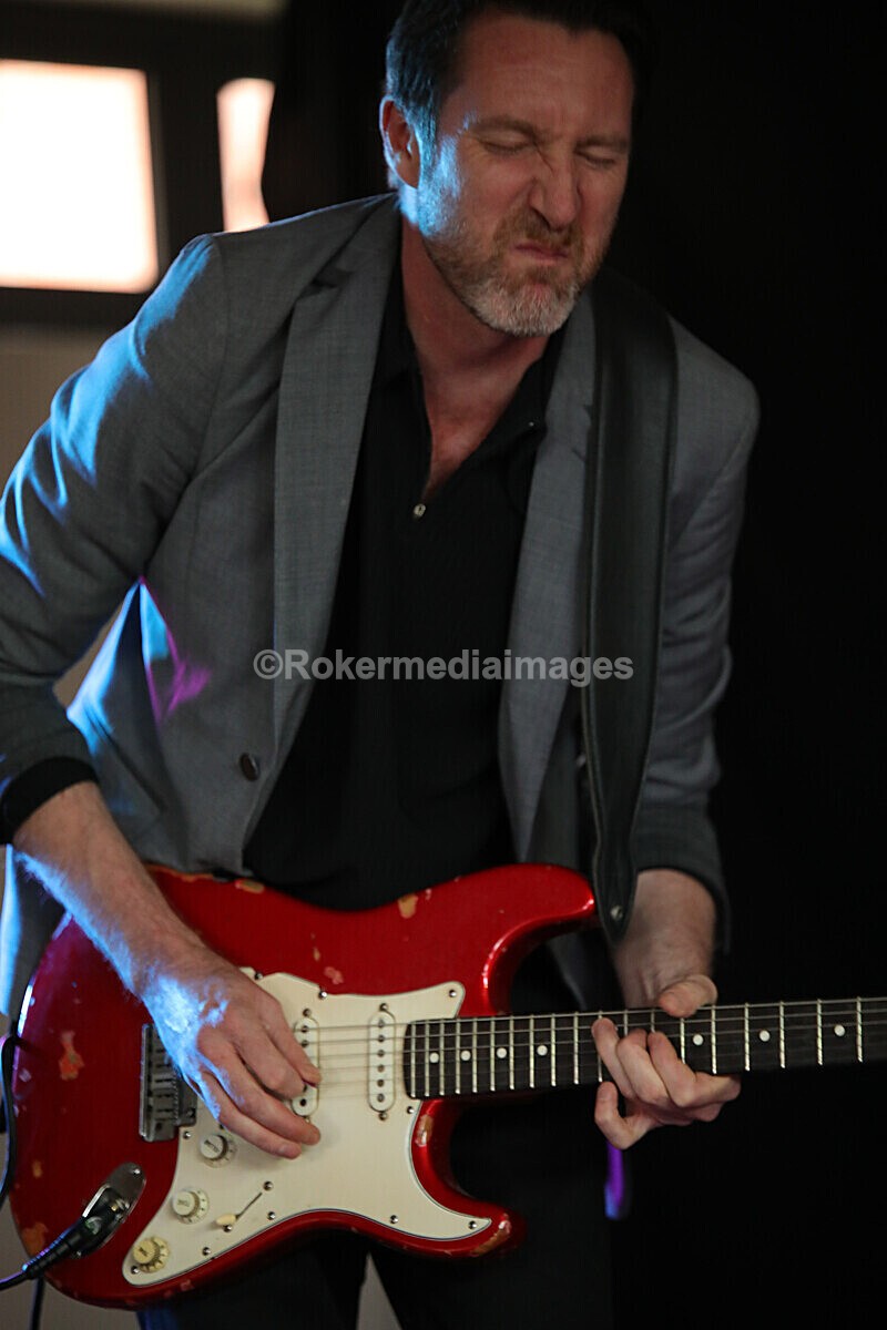 FOLK N BLUES-340 - FOLK and BLUES SEPT 2022