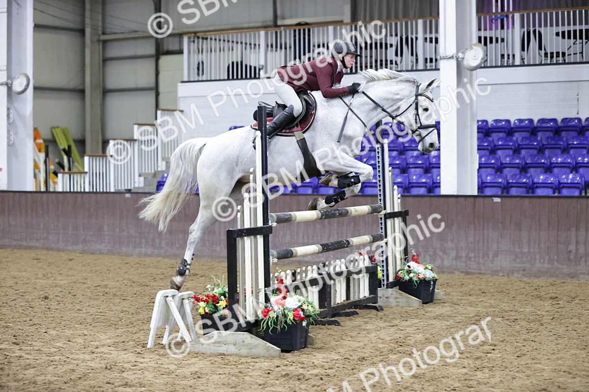 SBM_001384 - Class 4 - Senior Newcomers/ 1.10m Open