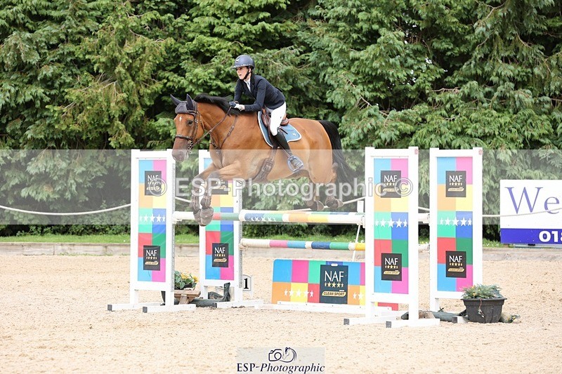 240711-161114-29348 - Cls 124 Foxhunter