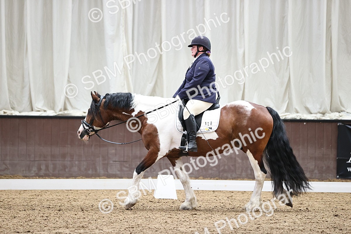SBM_001463 - Novice 4 - 11.15-13.22