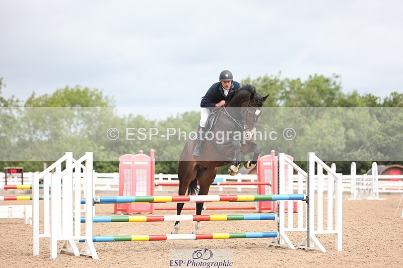 240703A-154247-00507 - Cls 02 Snr Disc & 1.00m Open