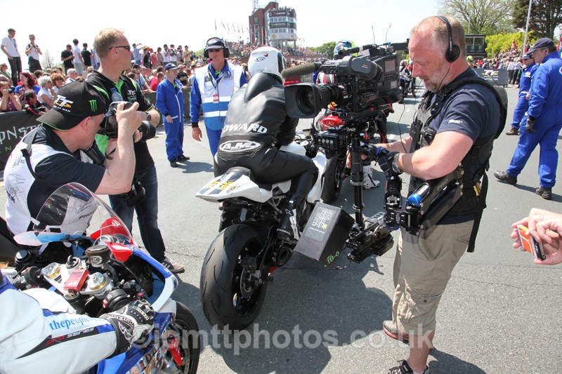 IMG_0599 - Senior TT - Start Line