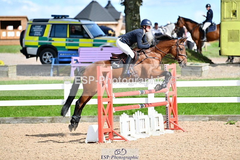 240913A-143240-04747 - Cls 24 1.05m Amateur Qualifier