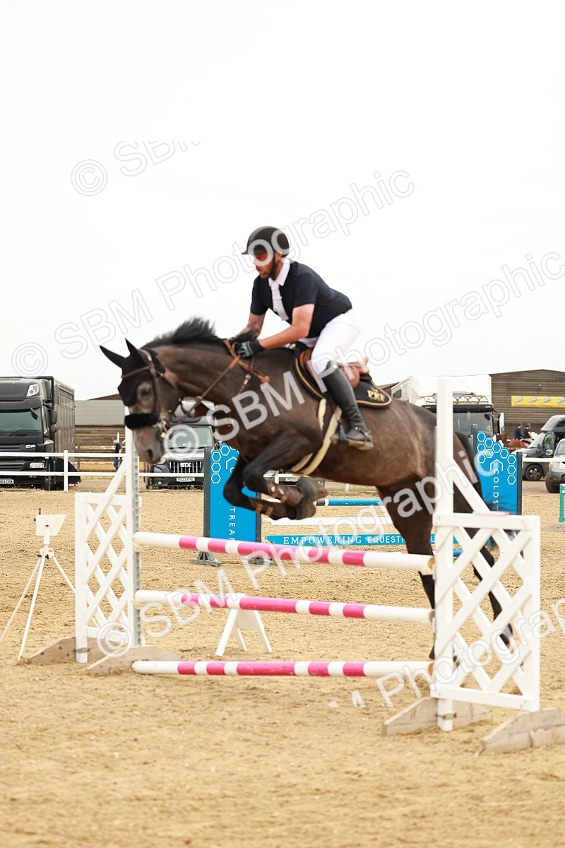 SBM_001659 - Class 3 - Senior Discovery - 1.00m