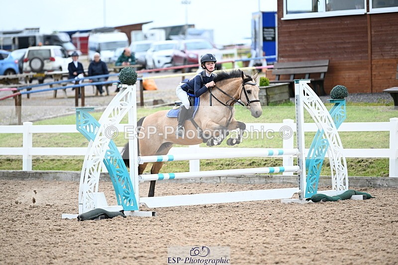 240608A-092125-00125 - Cls 8 Pony British Novice and 80cm Open