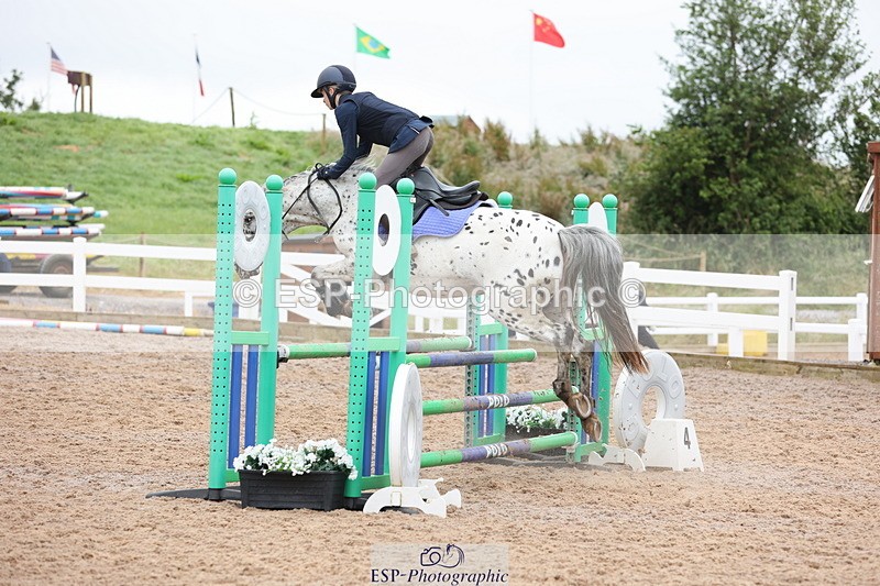 240630A-105105-12410 - Cls 31 Discovery and 90cm Open