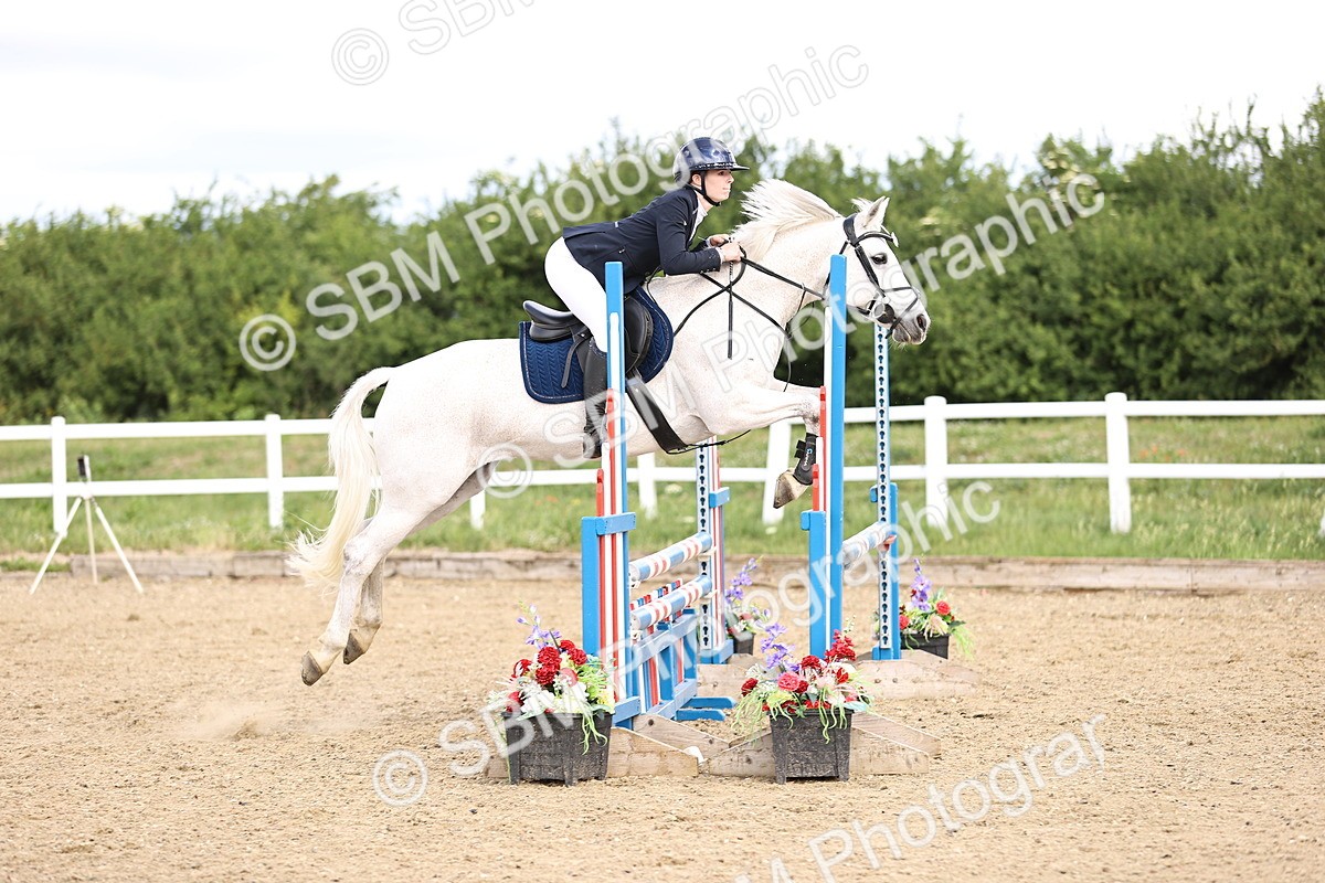 SBM_006546 - Class 16 - Senior British Novice - 90cm