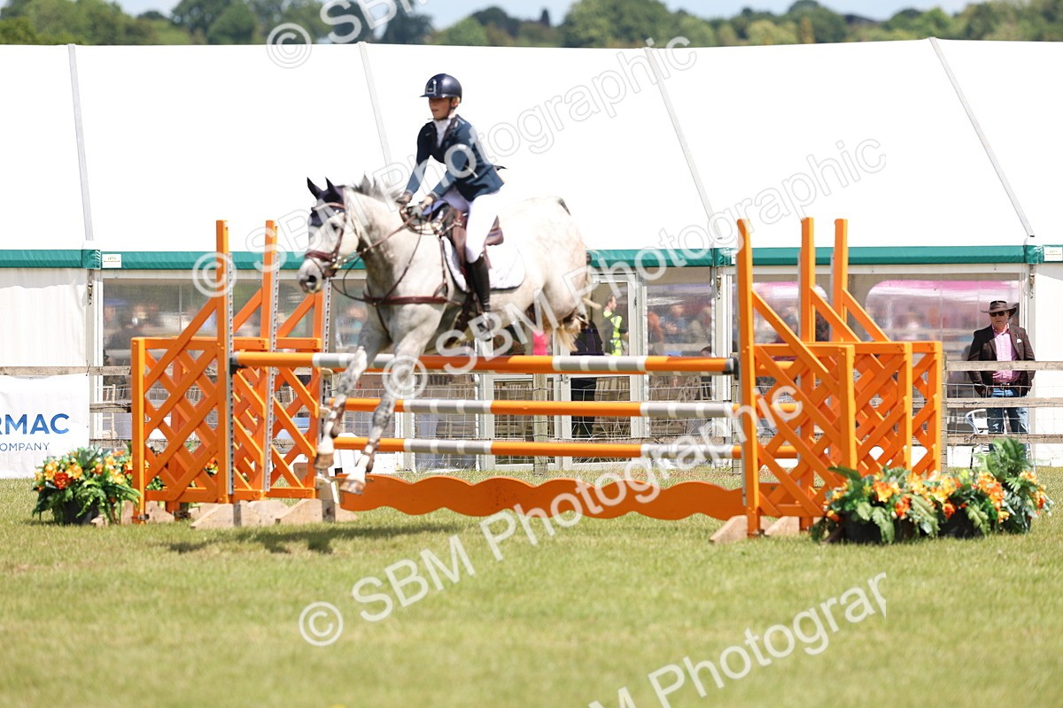 SBM_15526 - Class 207 - Senior 1.15m Open