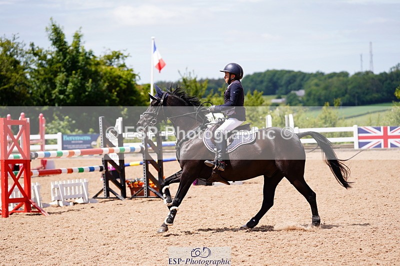 240629A-123412-05381 - Cls 18 Newcomers and 1m Open