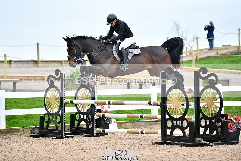 240316A-100635-02610 - Cls 20 British Novice and 90cm Open