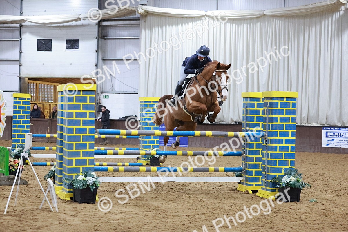 SBM_004330 - Class 13 - Redpost Equestrian Senior Foxhunter/ 1.20m Open