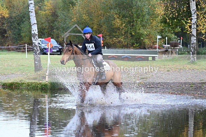 WJ7_9953 - 80cm Cam 2 Water Time 10:24 to 10:44