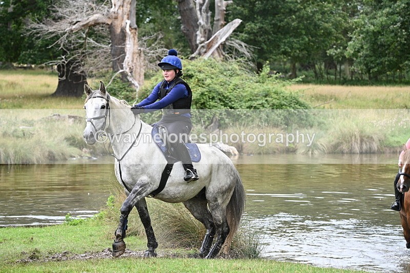 WJ7_2724 - Time at Water 11:37 to 12:13