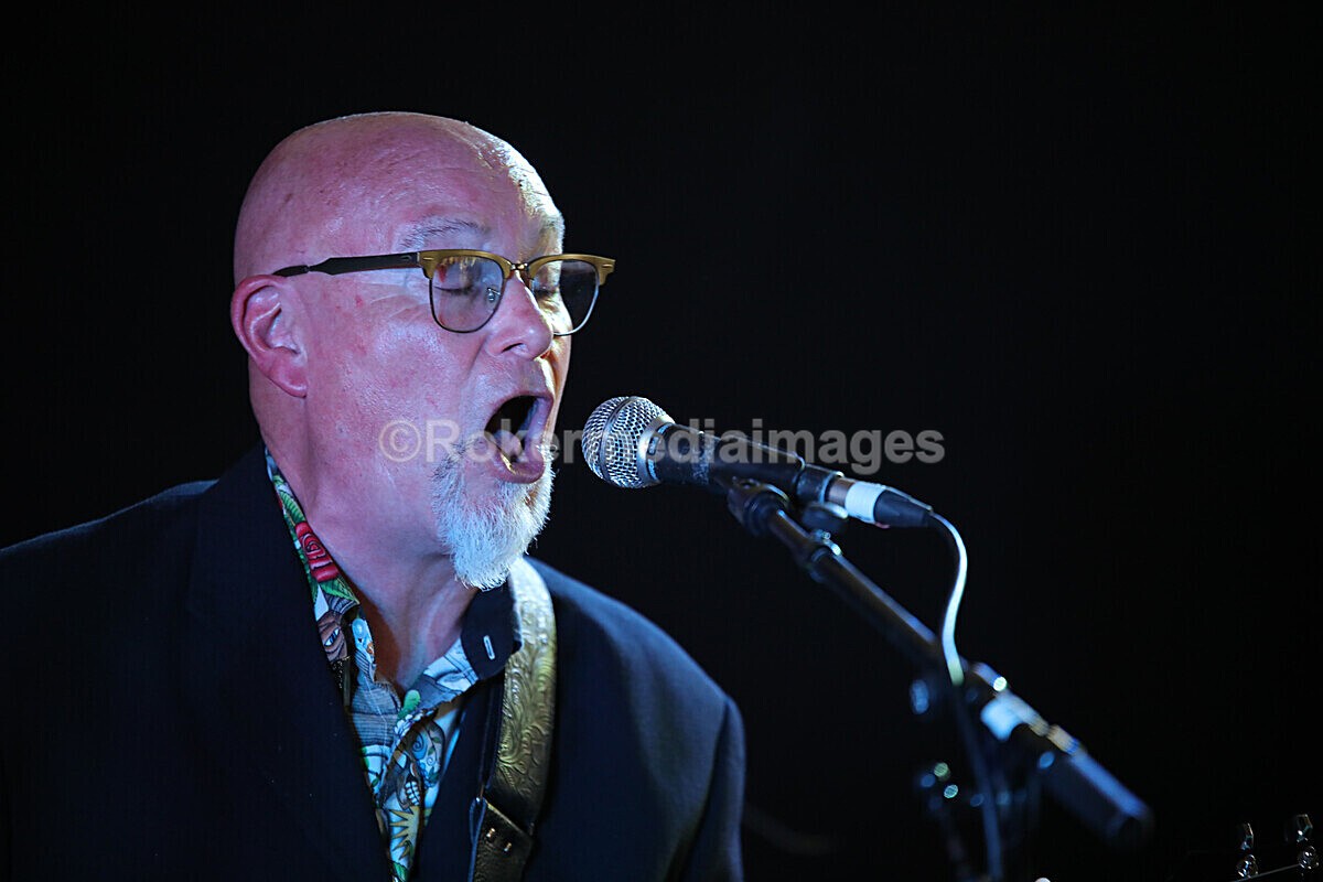 FOLK N BLUES-410 - FOLK and BLUES SEPT 2022