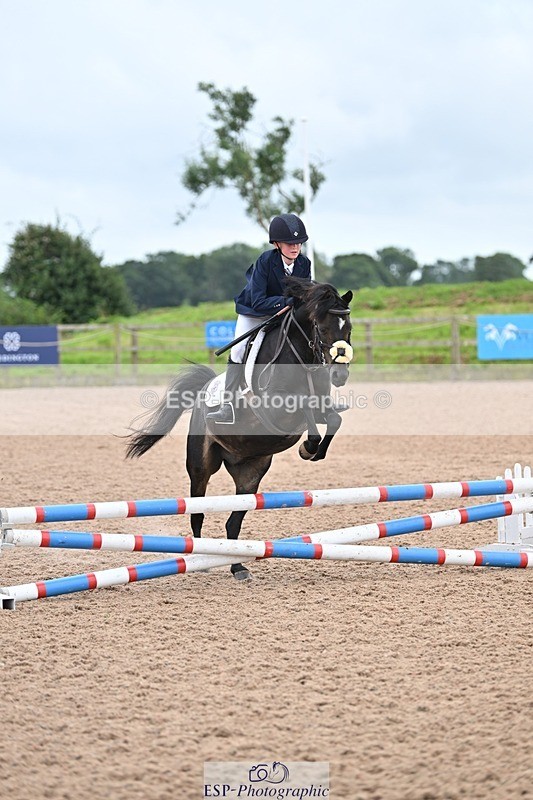 240813-160940-00169 - Clear round & 60cm