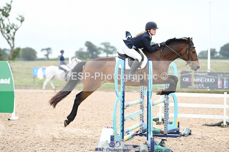 250807-111313-00512 - 90cm Round 1