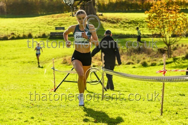 NatRel25-915868 - Senior Female Set Three