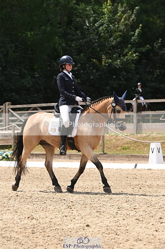 250719A-125907-05222 - 141-Chloe.Dunn-Towerhill.Shamie