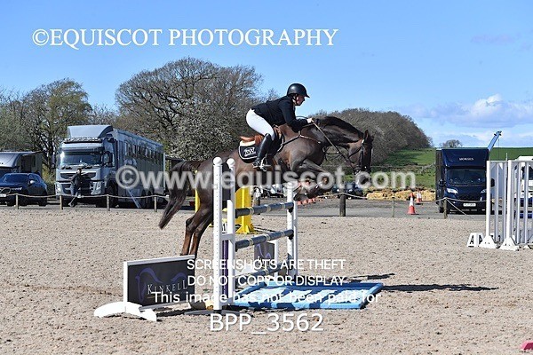 BPP_3562 - CLASS 7 Senior Foxhunter/ 1.20m Open