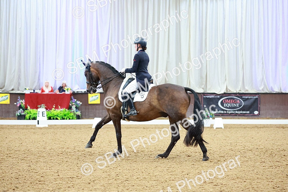 SBM_007976 - Class 9 - FEI INT II - 16.54.17.57