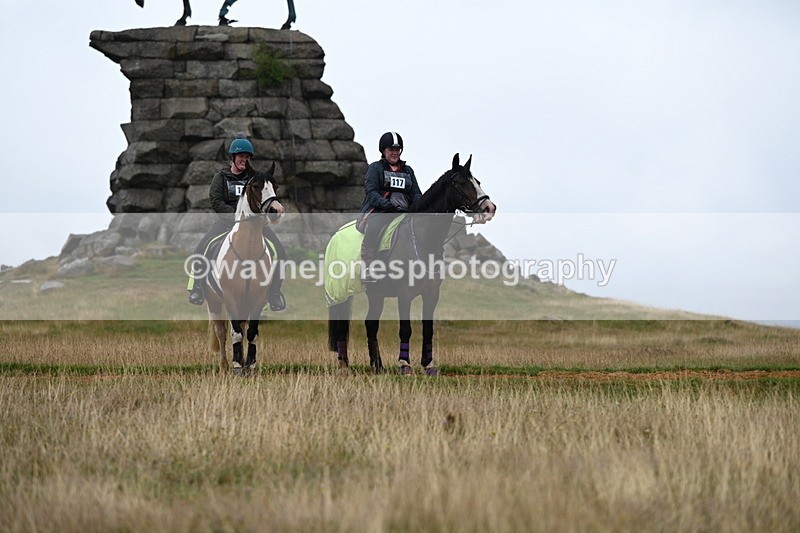 DSC_1988 - Time at Statue 12:13 to 12:32