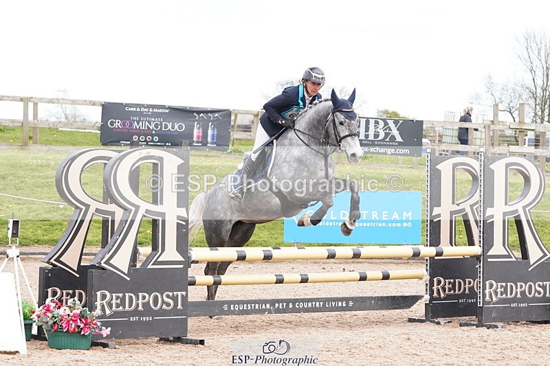 250419-152422-12909 - 664-Leigh.Smallacombe-CRUISING.CARRA