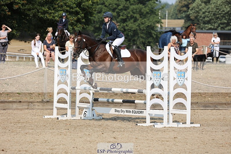 250816A-104850-00858 - Cls 3 Snr British Novice