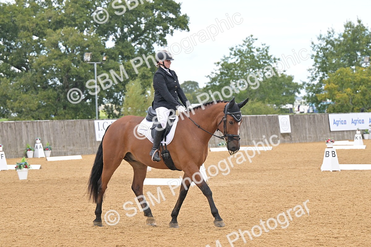 SBM_03852 - D2 - Small Tour Championship Intro 2