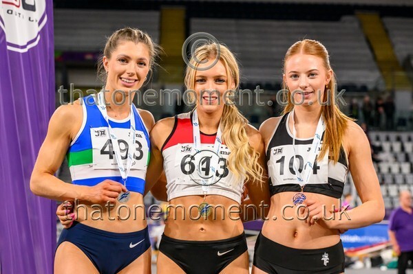 SenInd26-910282 - Medals