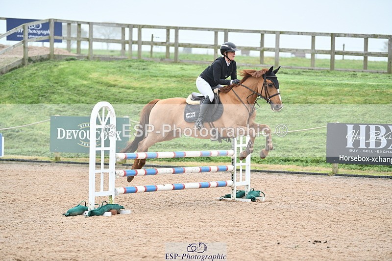 241102A-114010-04365 - SAT Cls 9 British Novice and 90cm Open