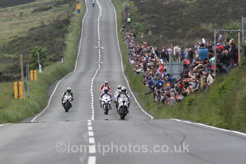Michael Dunlop BMW / BMW/Hawk Racing - Pokerstars Senior TT