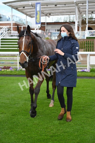 yr22052021r6-55 - Race 6 4.55pm Reg Bond