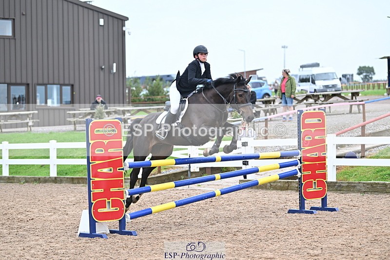 240907A-115406-01298 - Cls 8 1.05m Amateur Qualifier