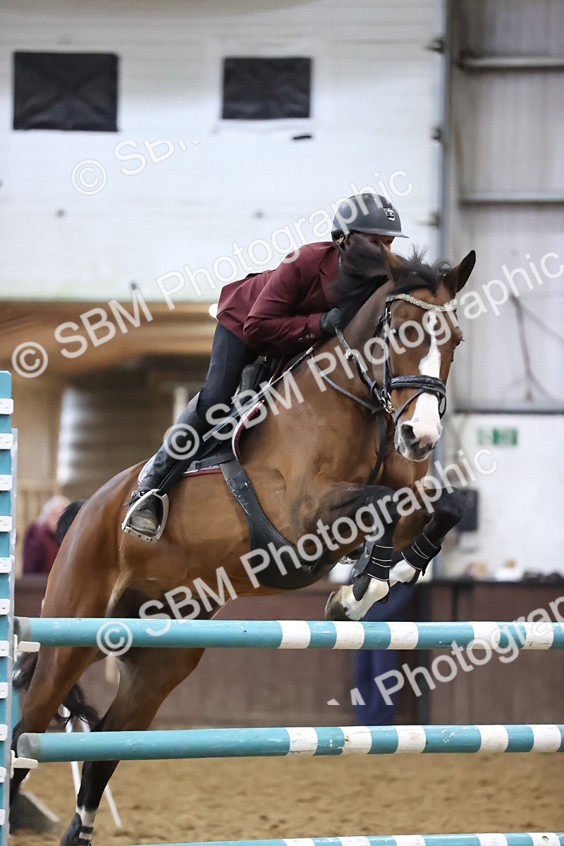 SBM_003846 - Class 12 - Senior Foxhunter 1.20m