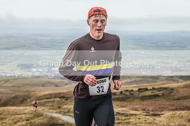 Nine Standards-103 - Nine Standards Fell Race Thursday 1st January 2026