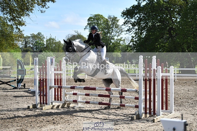 230512-102715-00525 - Cls 10 Snr 85cm Schooling