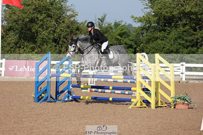 240510A-083820-04334 - Cls 13 British Novice and 90cm Open