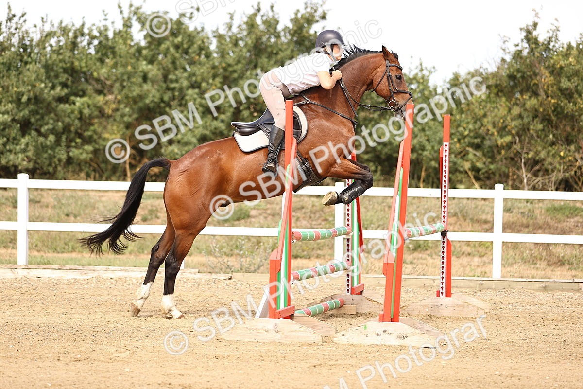 SBM_001088 - Class 4 - Senior Discovery - 1.00m Open