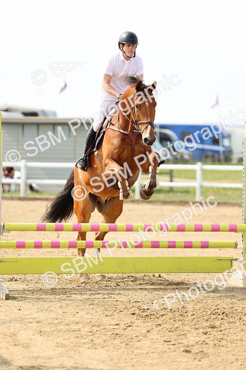 SBM_003999 - Class 15 - Clear Round