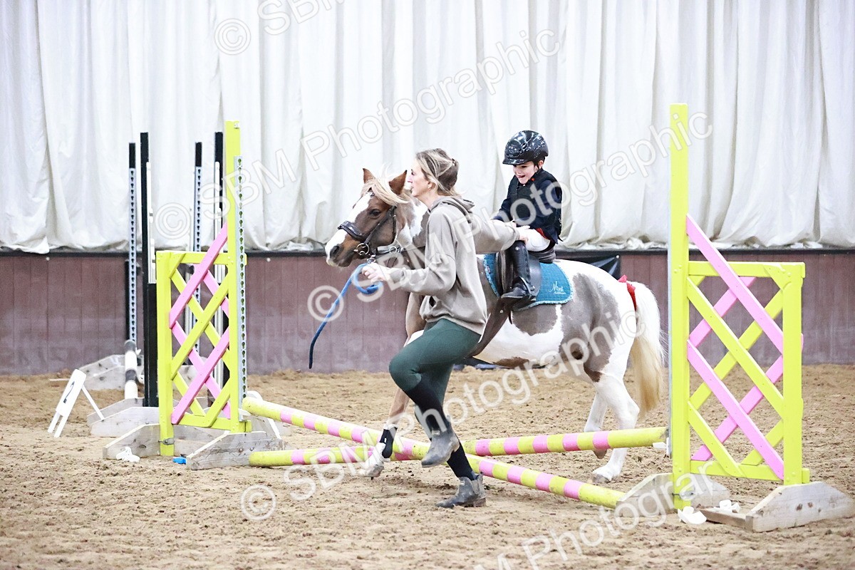 SBM_000037 - Class 1 - Cross Pole Jumping 30cm 40cm